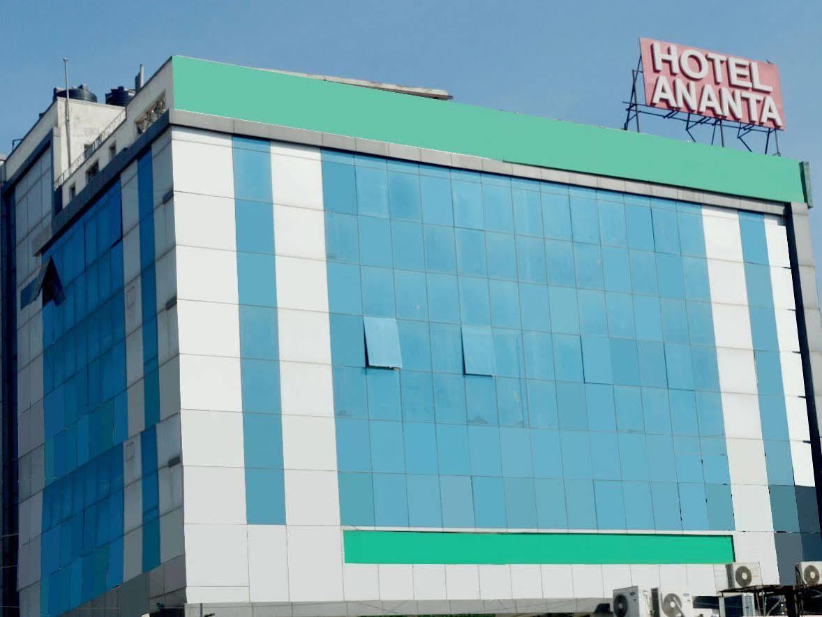 Hotel Ananta Inn Джайпур Екстер'єр фото